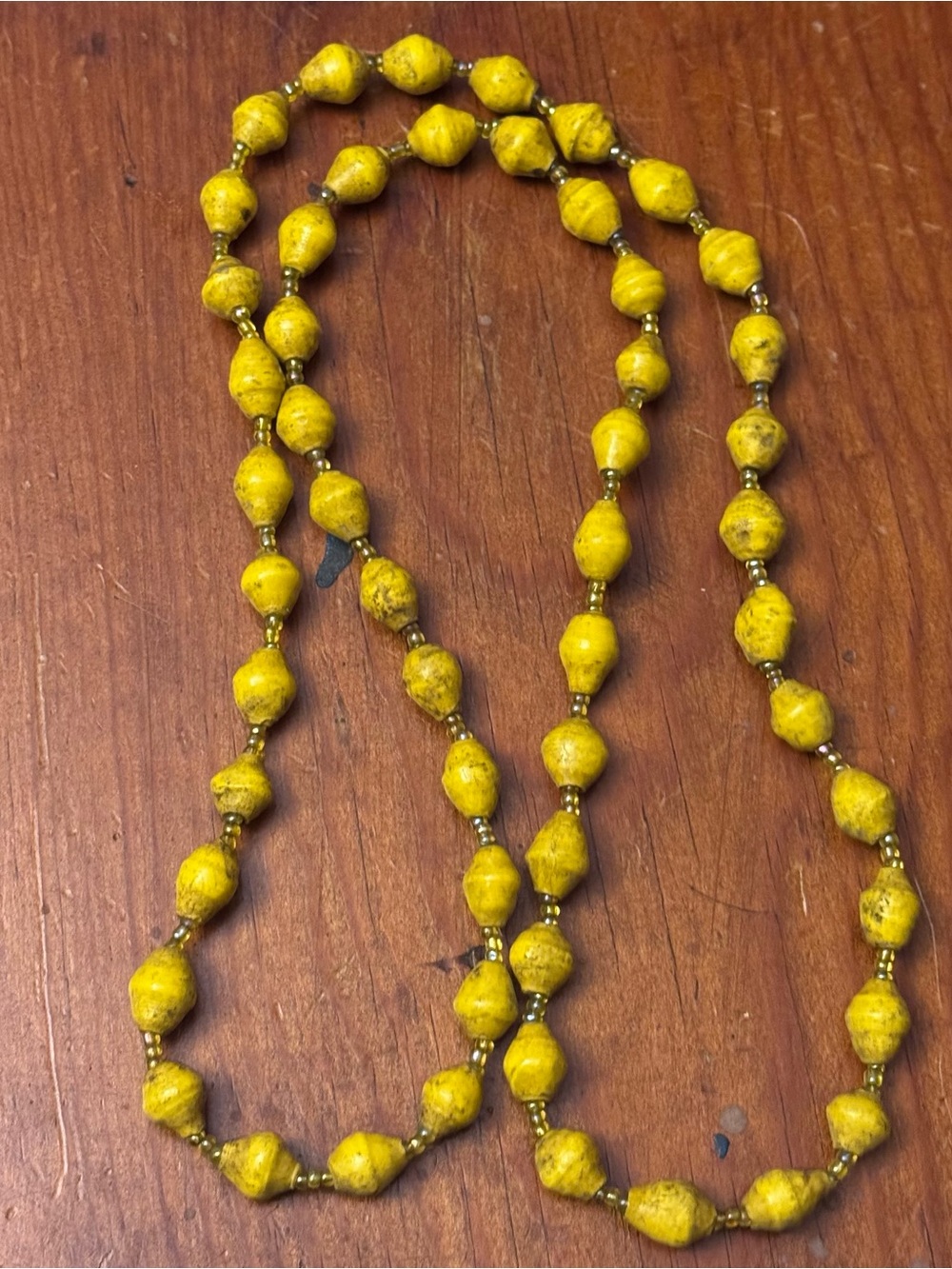 Vintage Mustard Yellow Ceramic/Clay Bead Necklace – 16” – Silver Tone Accents